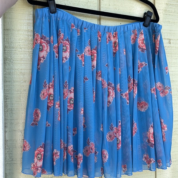 Free People Floral mesh Blue Flowy boho Skirt Size XL - Picture 2 of 7